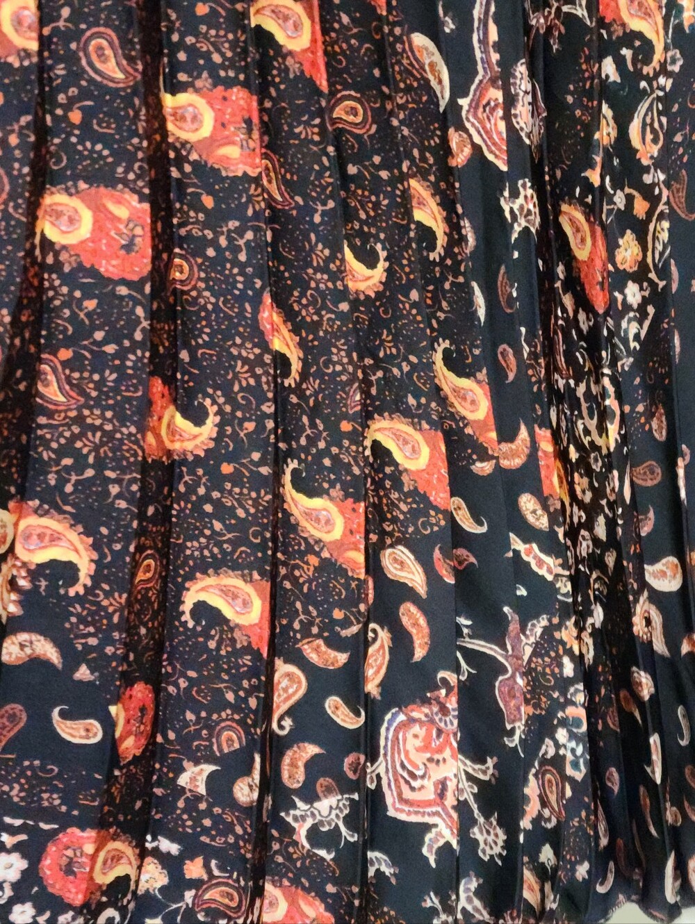 Mango MNG Maxi Dress Sz. Med Paisley Accordian Pleated Patchwork Long Sleeve - Picture 4 of 11